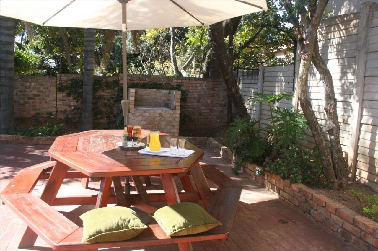 Pta East Guest House Pretoria Exterior photo